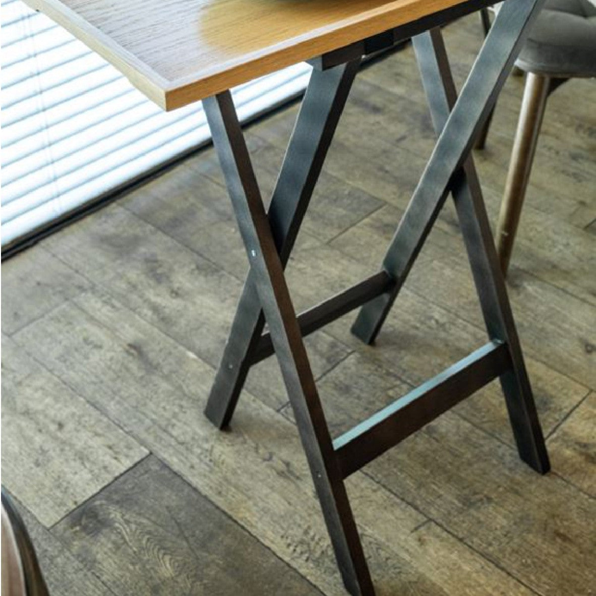 Soporte tijera de madera wengue. 82 cm - 1 Ud. - Klimer