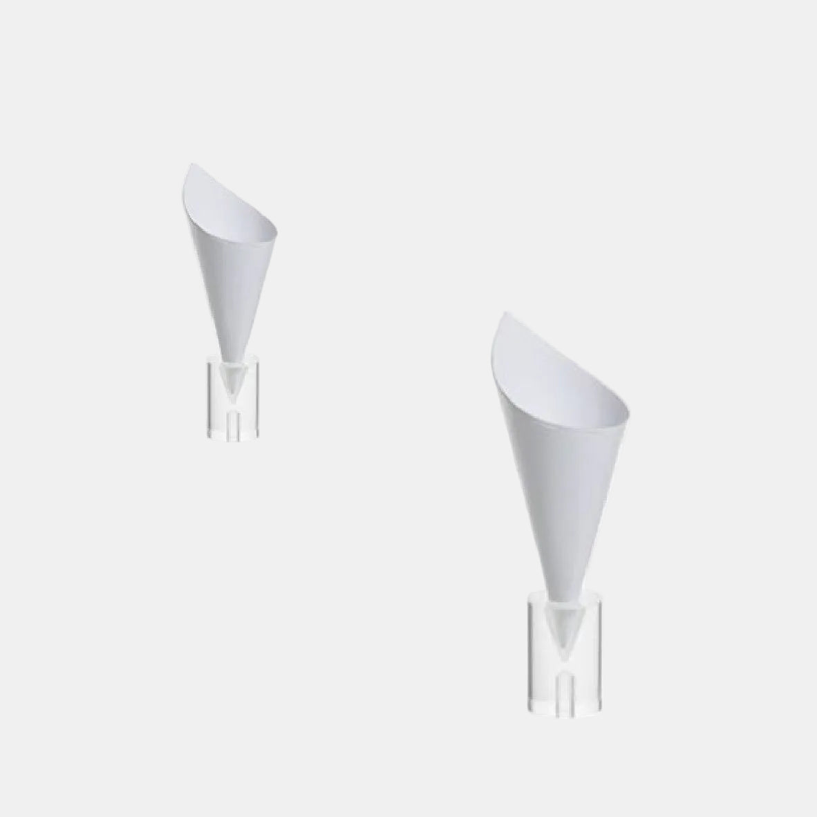 Mini white cardboard cones Ø4 x 8 cm XXS (100 pcs)