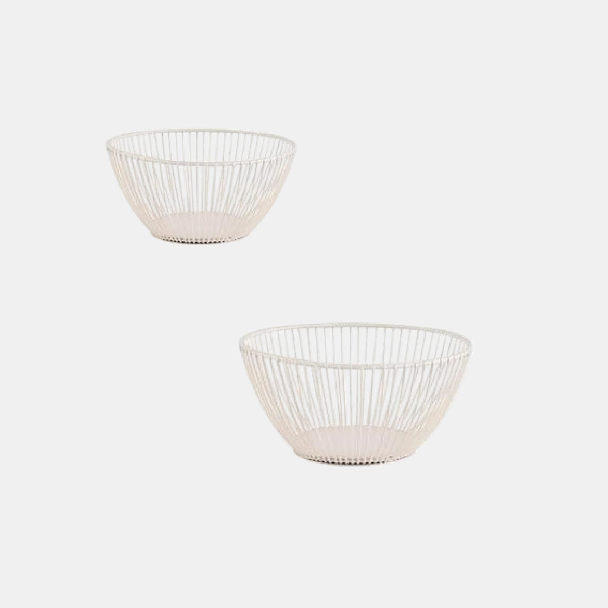 Cesta de pão em metal coleção Svart. ø17.5 x 8 cm. Disponível em várias cores - 1 un.