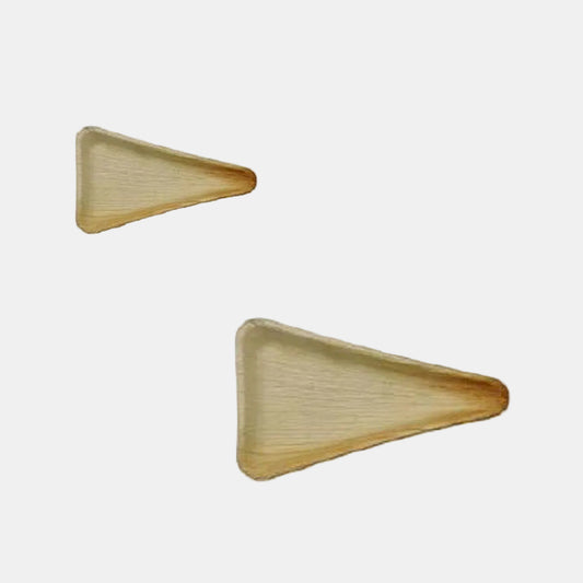 Plato triangular de hoja de palma. 25 x 14 cm - 100 Uds.