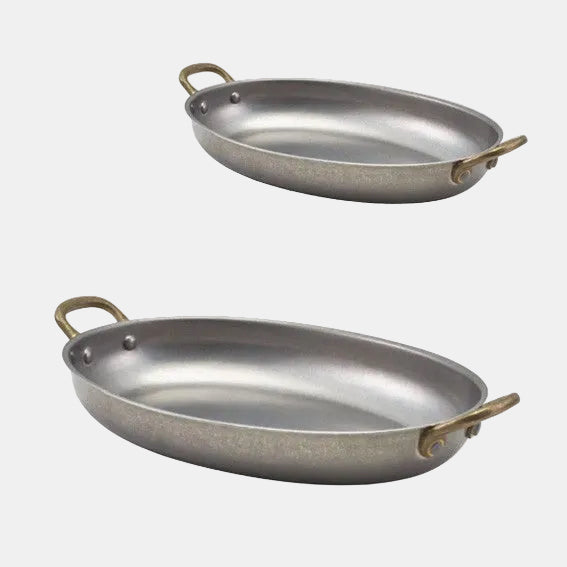 Caçarola oval de aço inox mate com asa de latão vintage. Vários tamanhos - 3 unidades.
