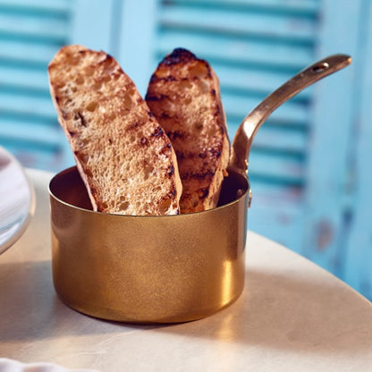 Mini gold saucepan with handle. Various sizes. 6 units.