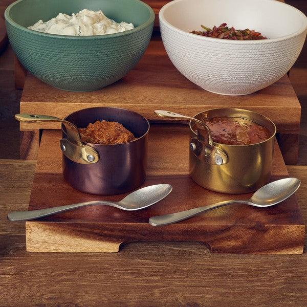 Mini gold saucepan with handle. Various sizes. 6 units.