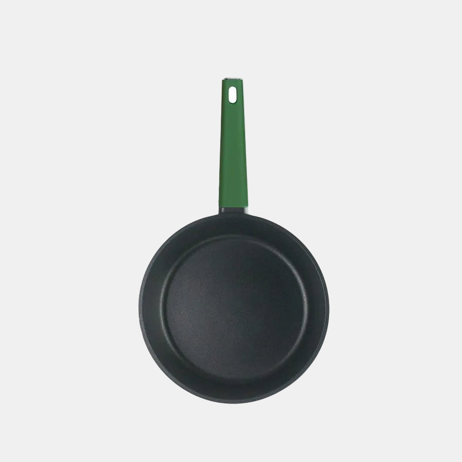 Titanium class frying pan with green handle. 26 cm. 1 unit